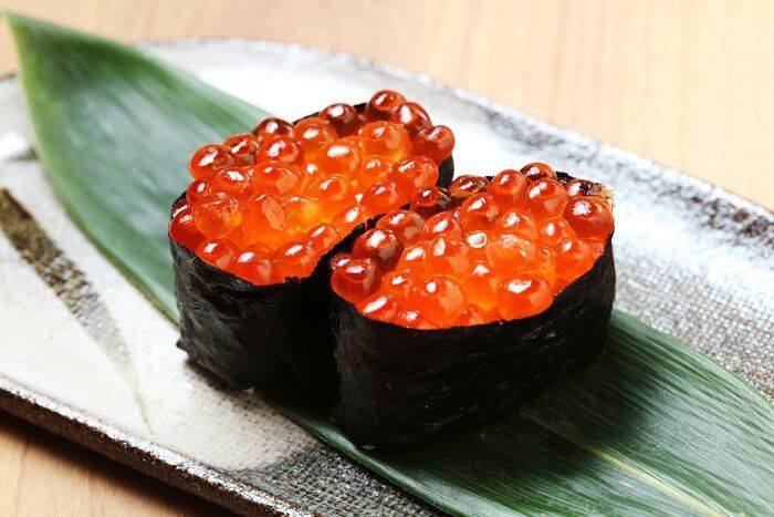海藻 (海苔)、日本料理とイクラ イクラ寿司