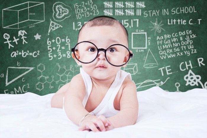iStock.com/CreativaImages