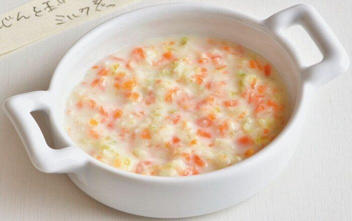 にんじんと玉ねぎのミルク煮 （離乳中期 7～8カ月ごろ）