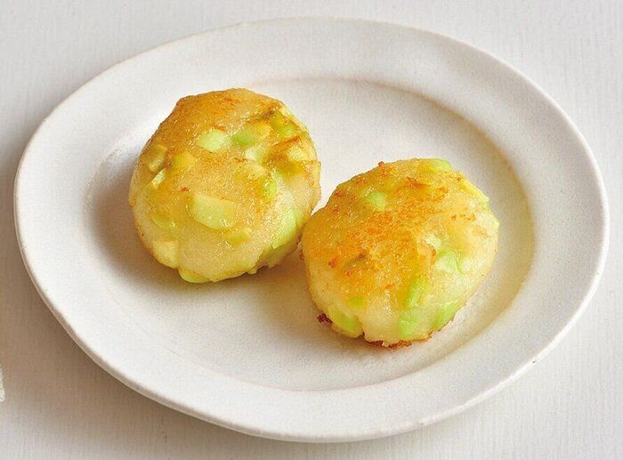 枝豆じゃがいもだんご （離乳後期 9～11カ月ごろ）