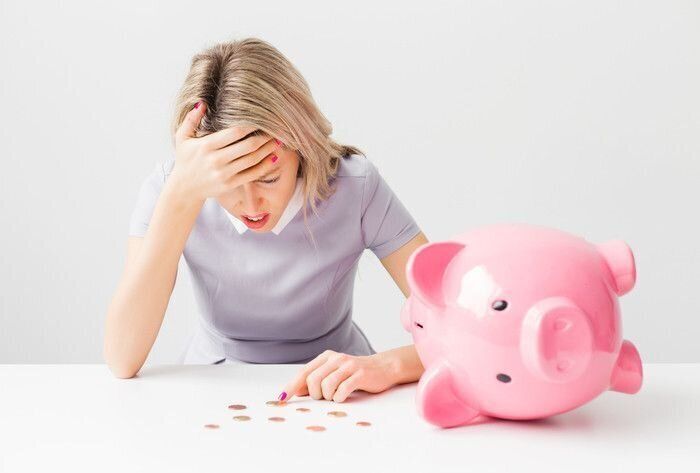 iStock.com/grinvalds
