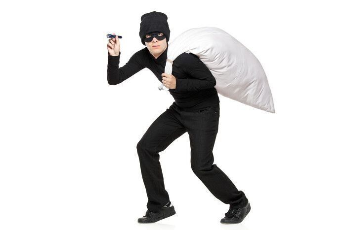 iStock.com/Ljupco