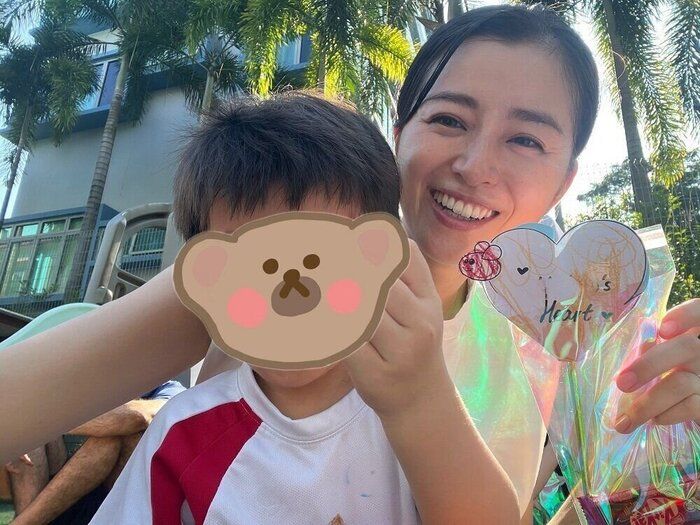 鈴木ちなみ、マレーシアへ家族旅行。赤ちゃん初めての海デビュー！