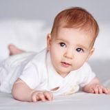 保健師監修 2 3 4 5月生まれ赤ちゃんの肌着 ウエア 必要最低限枚数 季節ごとの着せ方 たまひよ