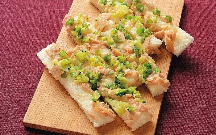 ツナのスティックパン （離乳完了期 1才～1才6カ月ごろ）