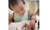 1歳を過ぎたころから、壮絶なつかみ食べの日々!便利アイテムを駆使しながら、歯磨き大作戦も!【ぐっち夫婦】