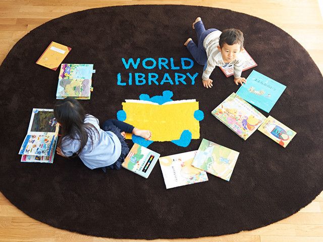 世界中から厳選した絵本が毎月届く！ 「マンスリーブッククラブ