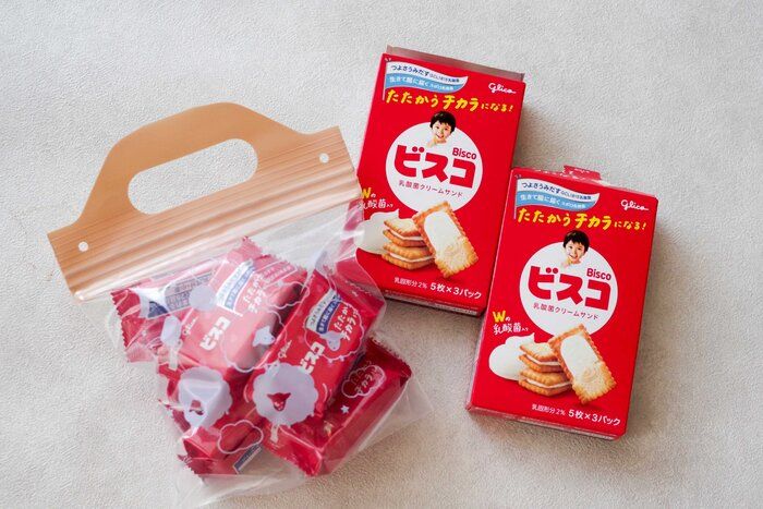 DAISO「ストラップ付きスナックバッグ」220円