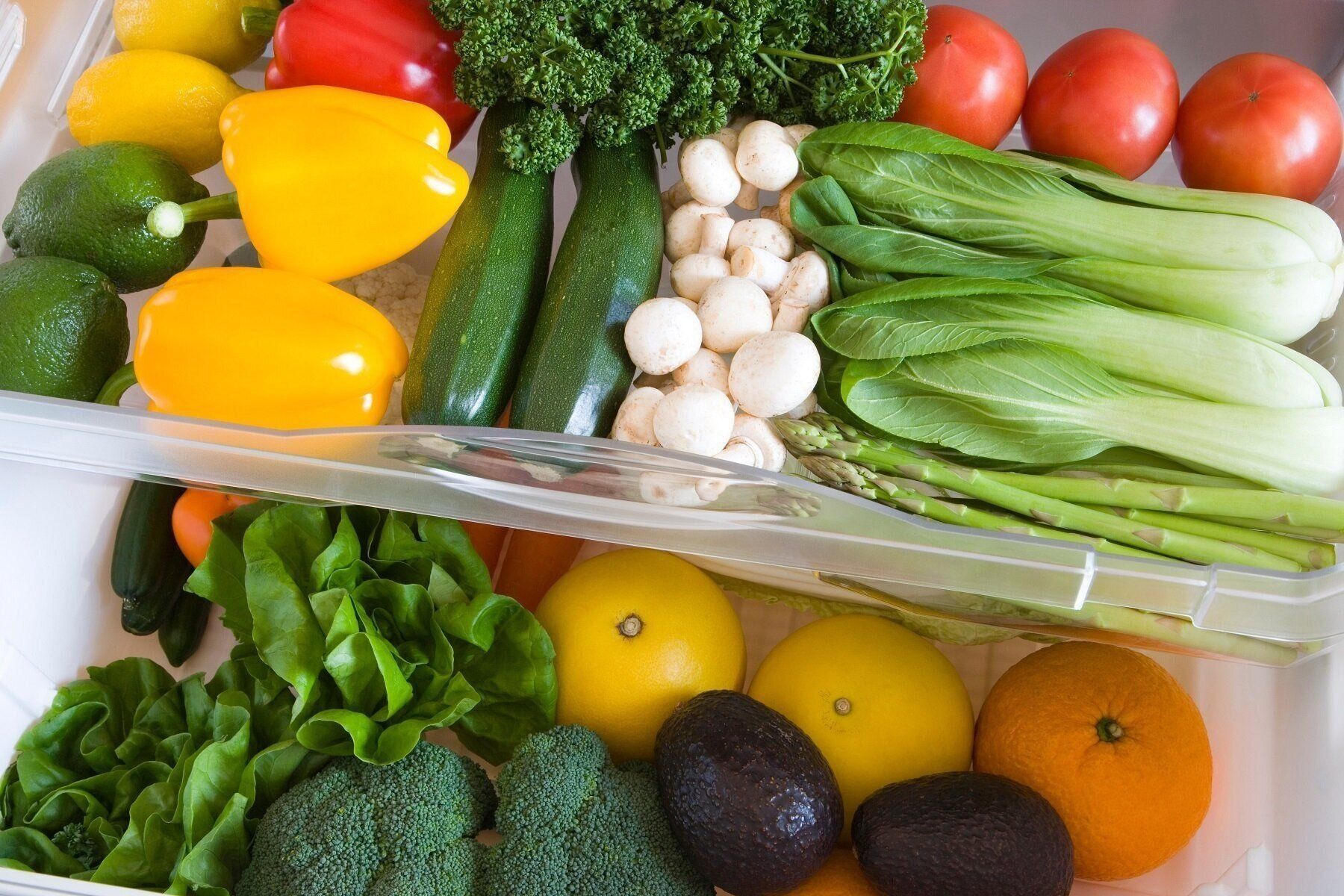 冷蔵庫がパンパンになる年末年始！「出してOK・NGな野菜」は？野菜ソムリエが解説