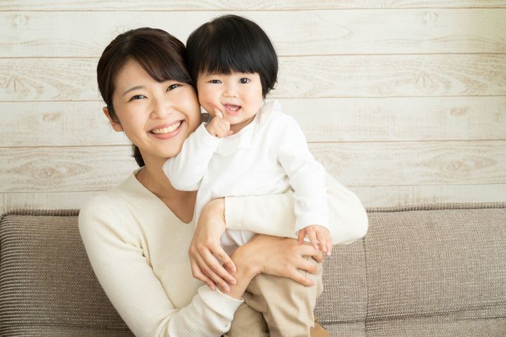アジアの母と赤ちゃん