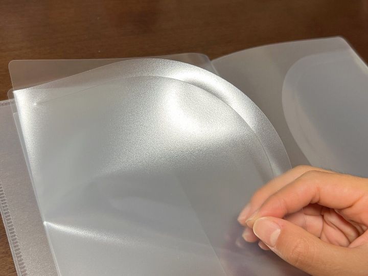 A5サイズのものとA4サイズのものが一緒に収納できる!