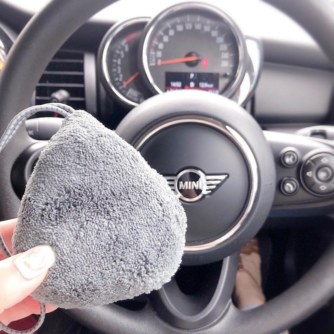 もっと早くほしかった！【セリア】「お得すぎる」「100円とは思えない」おすすめカー用品3選