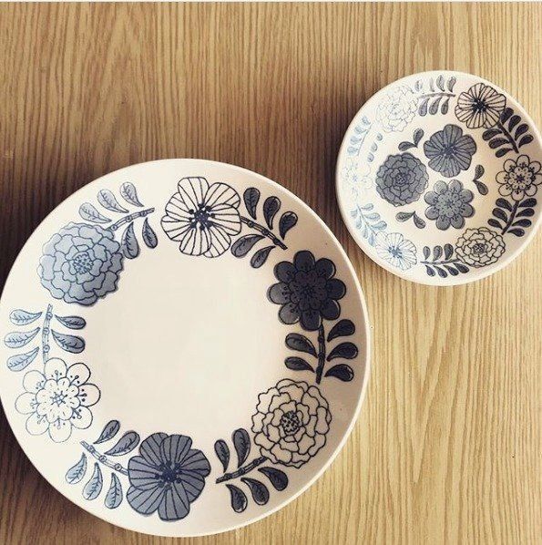 思わず手に取ってしまう人続出 セリアで人気の食器類7選 サンキュ