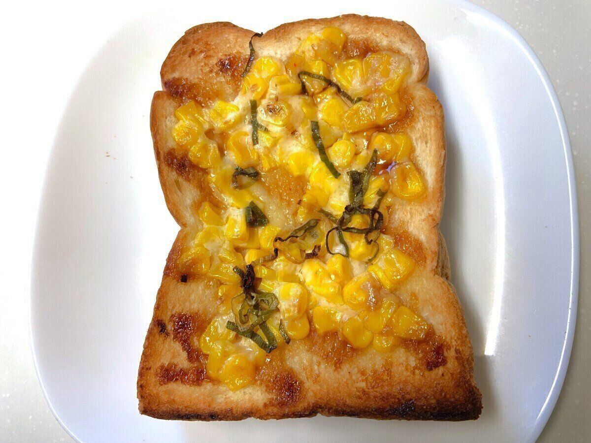 焼きもろこしトースト