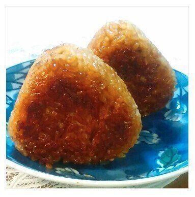 冷やご飯で焼きおにぎり☆夜食にどうぞ☆ 