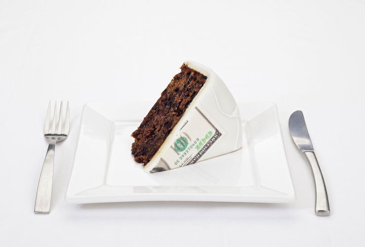 紙幣プリントのケーキ