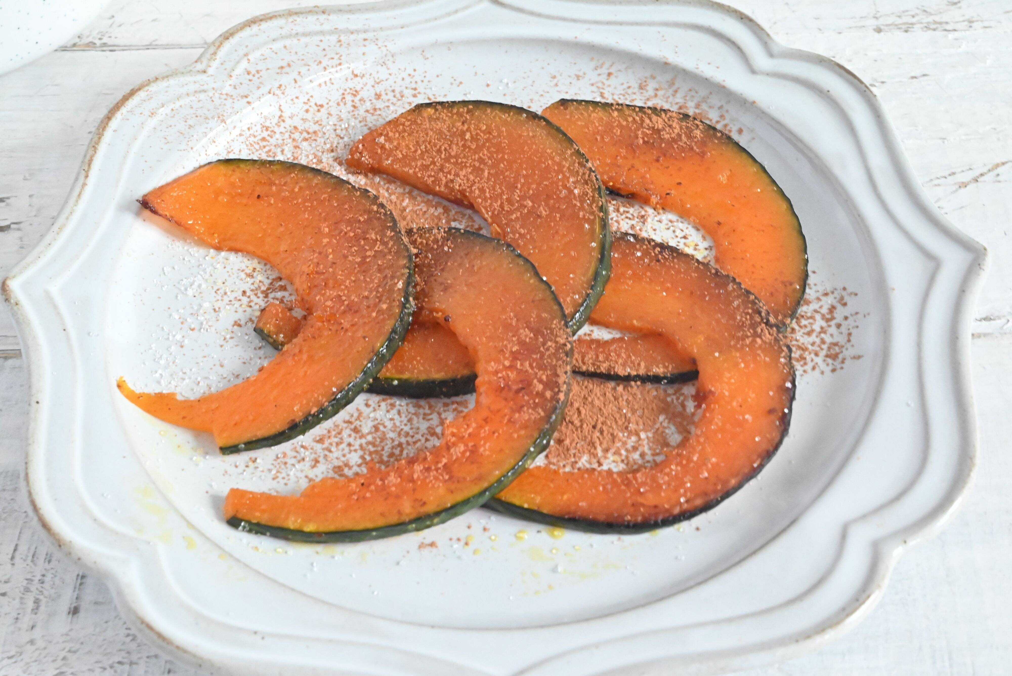 かぼちゃのシナモンパウダーがけ