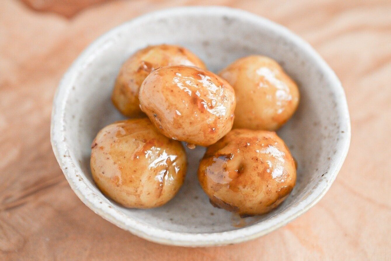 新じゃがの甘辛炒め