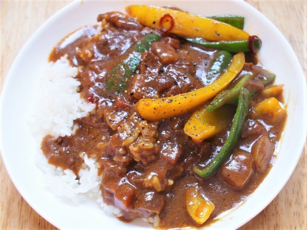 じつはプロもやってる レトルトカレー を本格派に変えるひと工夫 サンキュ