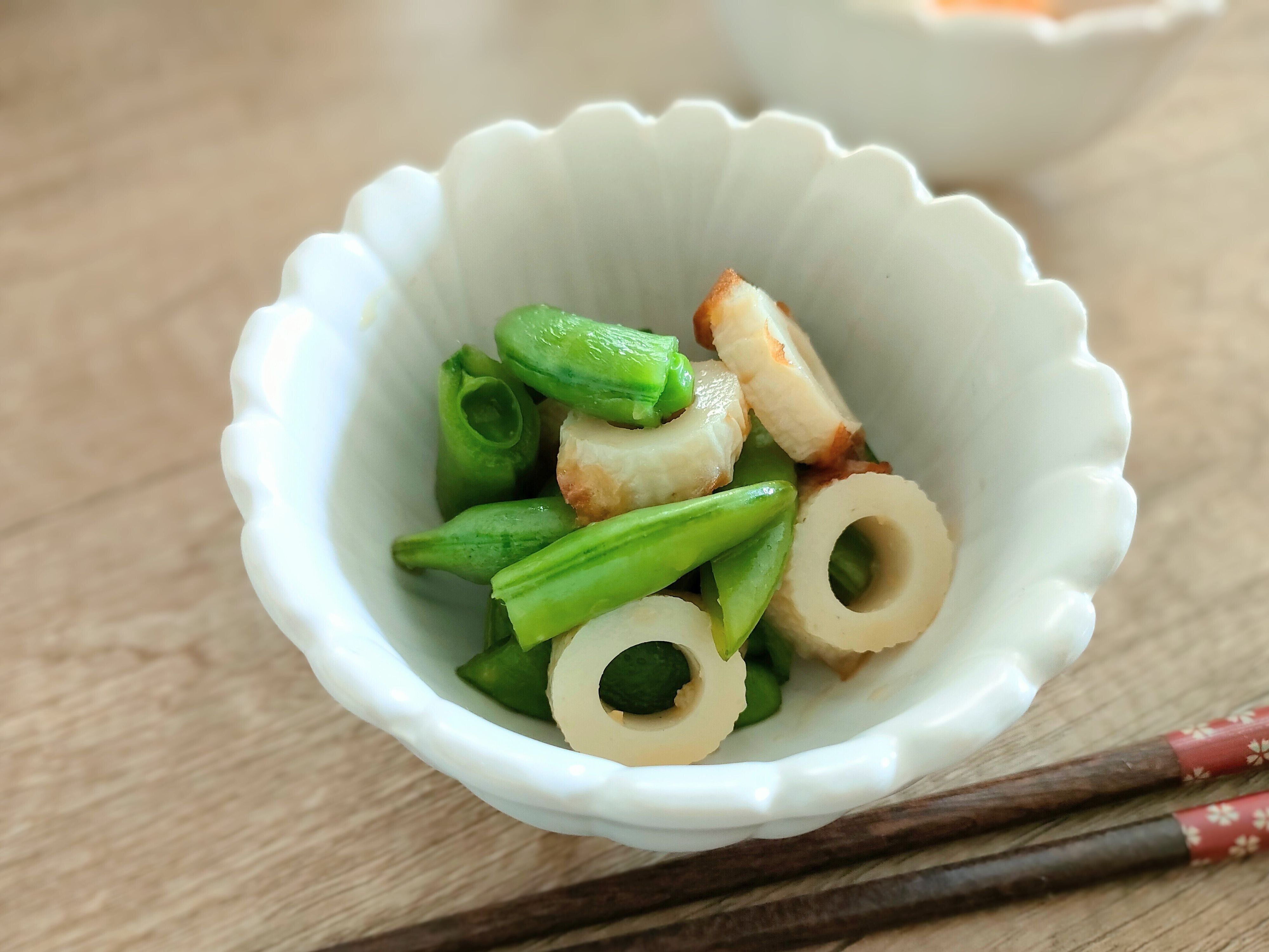 スナップエンドウとちくわのゆず塩鯛だし和え