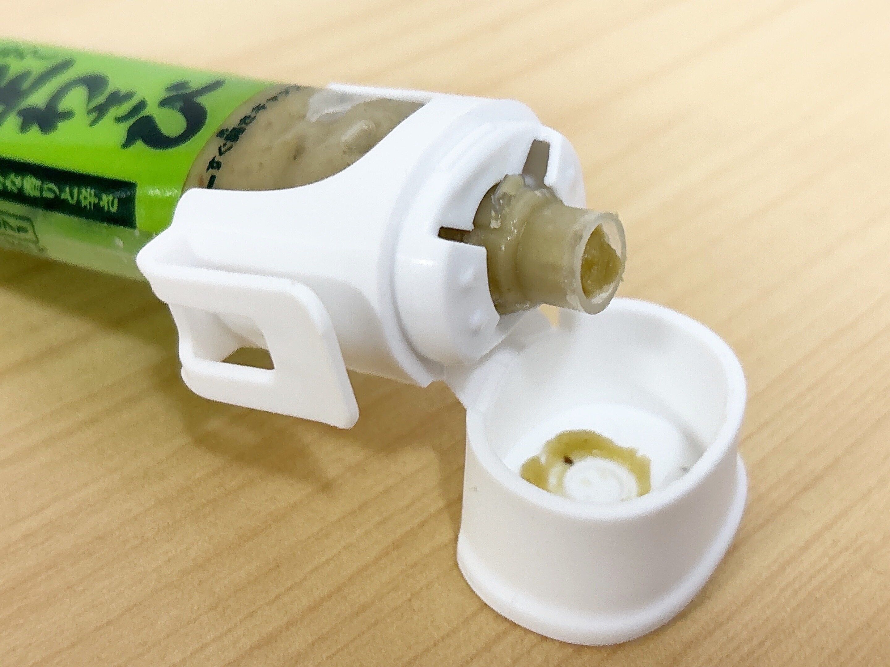 ダイソー薬味チューブキャップ