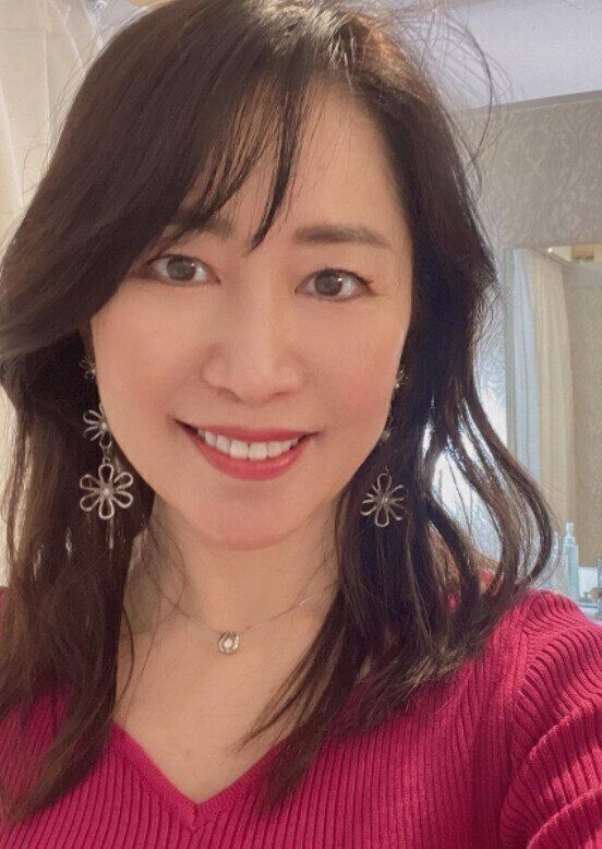 大人のボリュームアップが叶う！エレガントセミロング