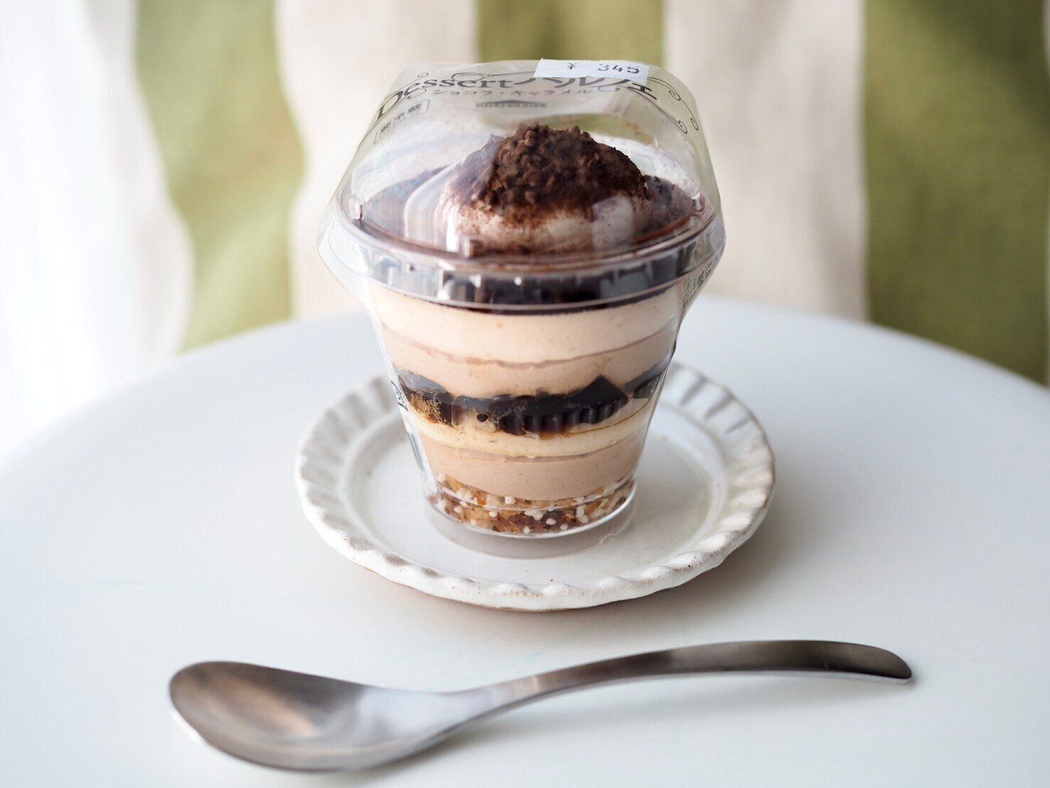 シャトレーゼ「Dessertパルフェ ショコラ・キャラメル」商品写真