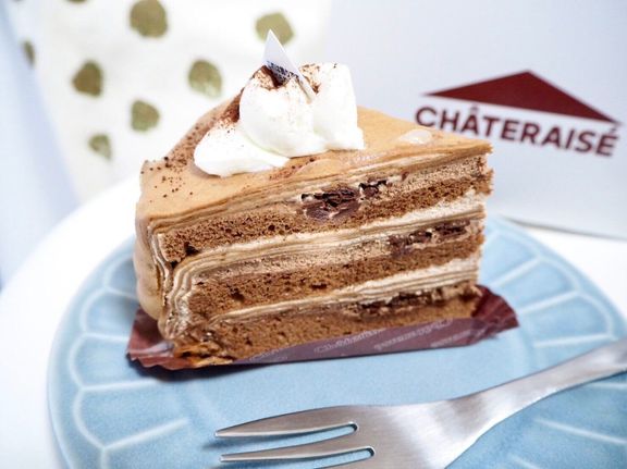 シャトレーゼ「クレープ・オ・ショコラ」商品写真