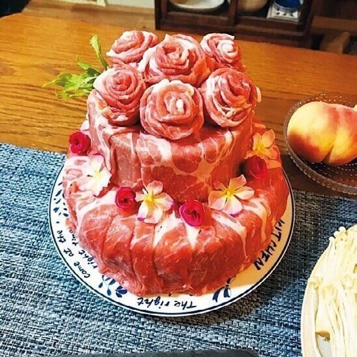 回転寿司 肉ケーキ ここまでやる 年100万円以上貯めてる人がハマる おうちイベント サンキュ 回転寿司 肉ケーキ ここまでやる 年100万円以上貯めてる人がハマる おうちイベント サンキュ