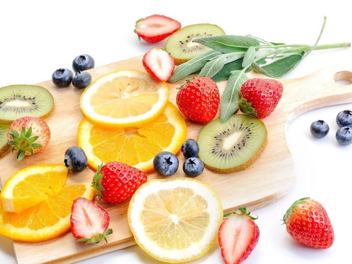 夜時間が鍵 失敗ダイエット は果物やスマホが原因 サンキュ 夜時間が鍵 失敗ダイエット は果物やスマホが原因 サンキュ