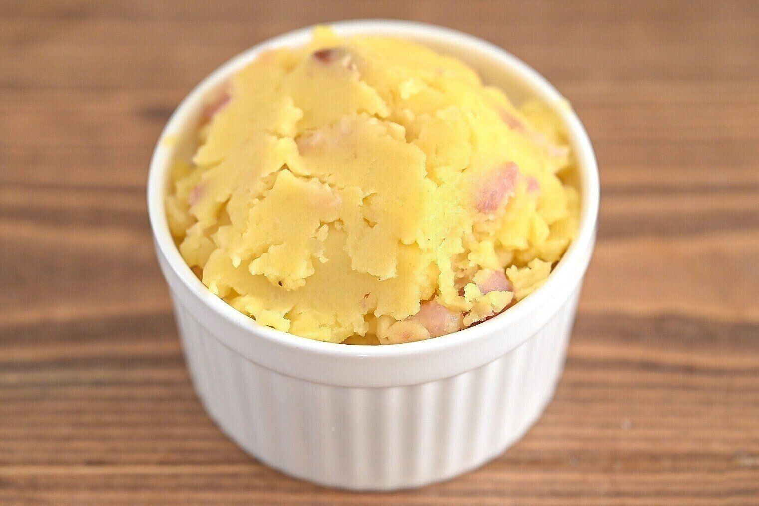 ココットに入ったマッシュポテト