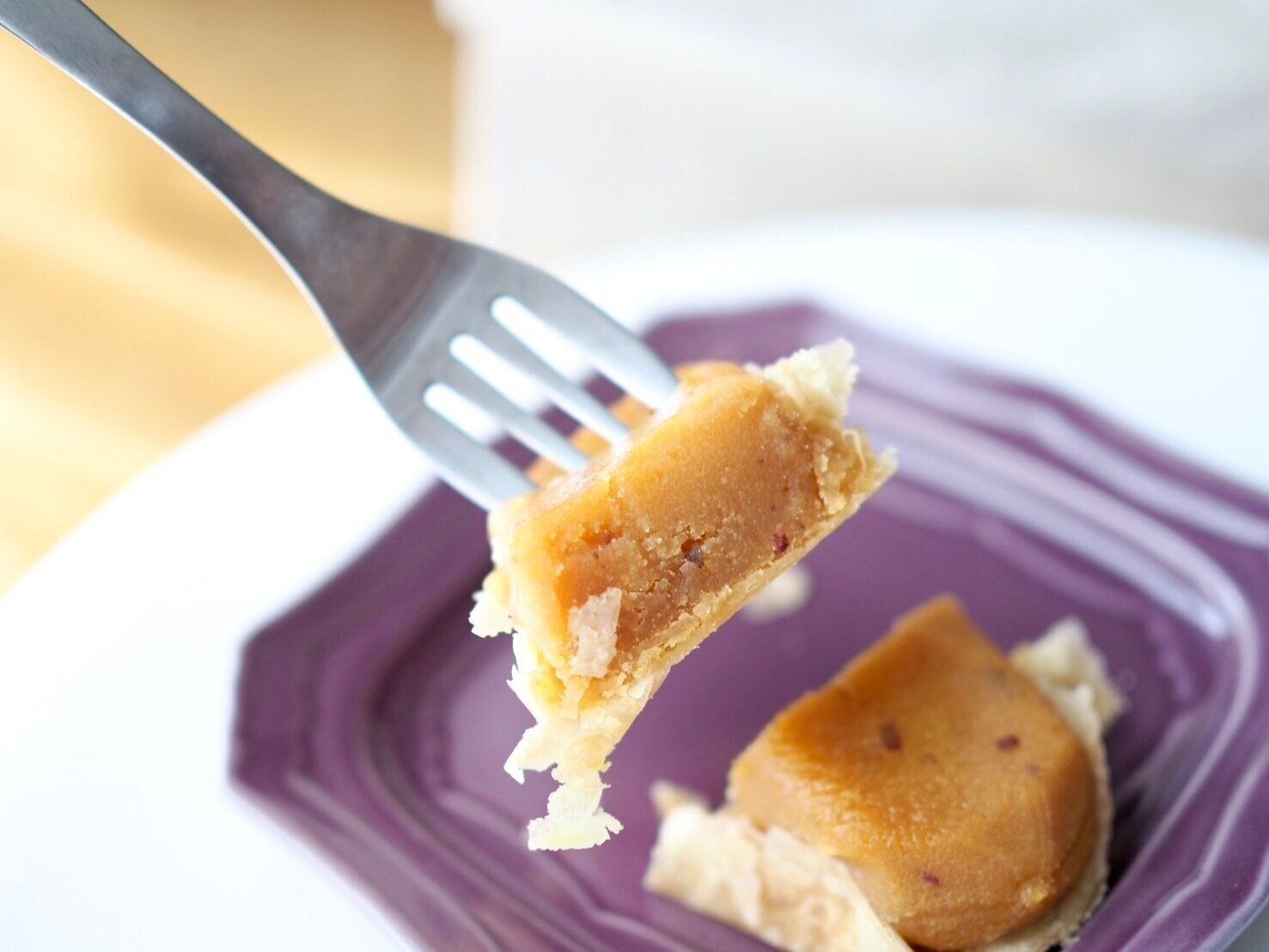 シャトレーゼ「なんばん ゴールドスイートポテトパイ」断面写真