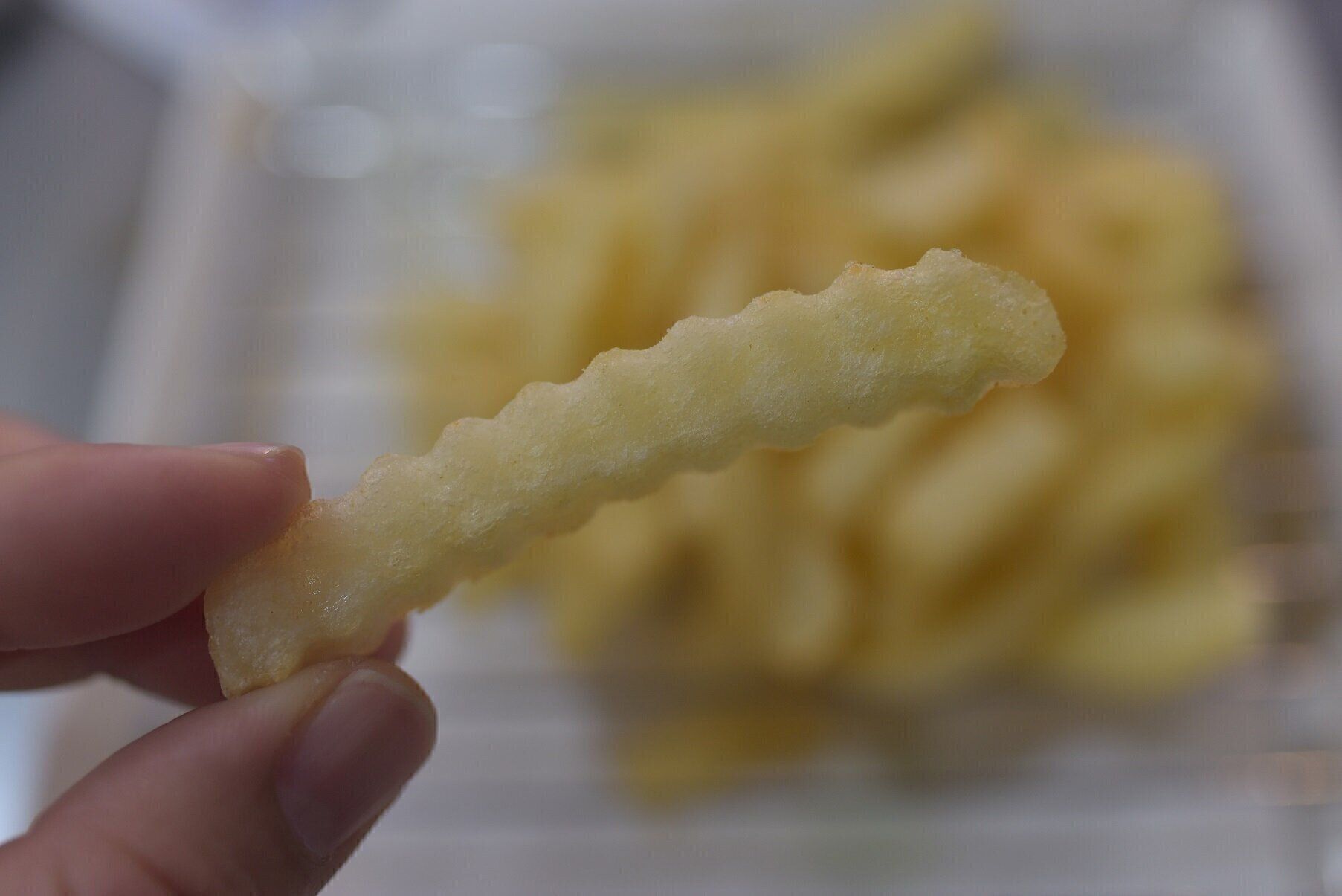 同シリーズの「クリンクルカット」は、サクサク感が強いのが特徴。