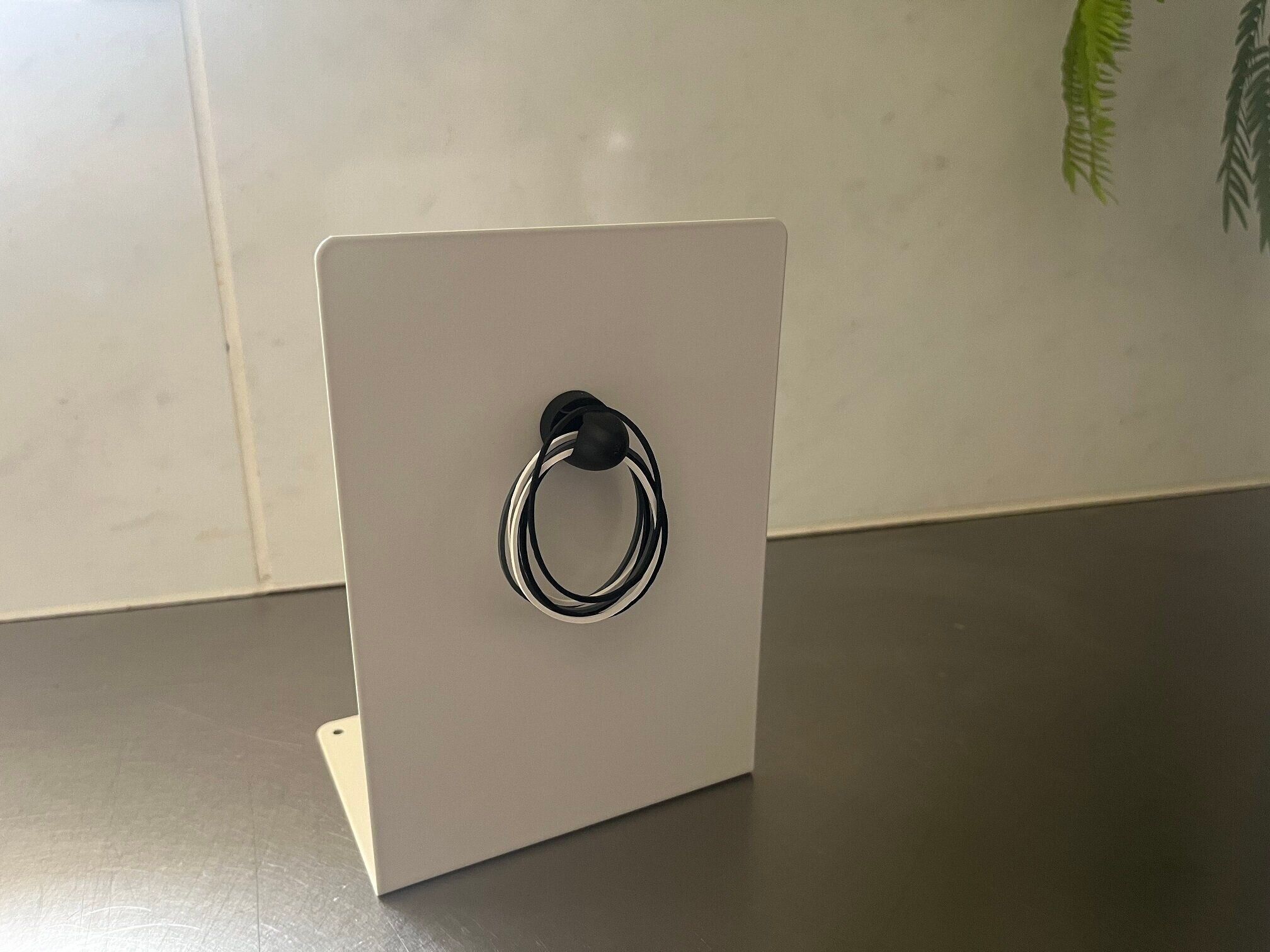 リビングをスッキリさせたいならコレ！整理収納のプロがおすすめするアイテム3選