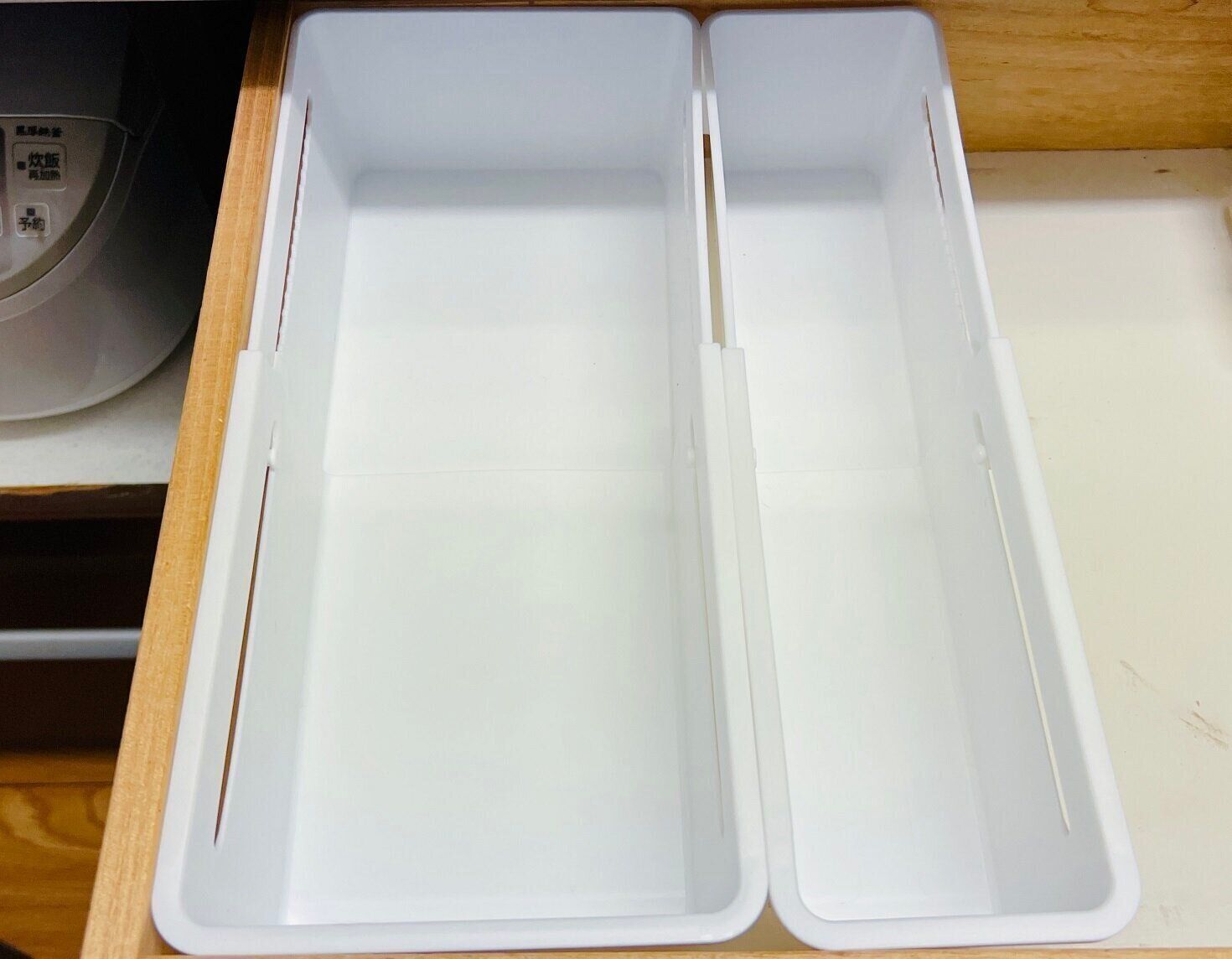 シンデレラフィットが叶うセリアの伸縮収納トレーが優秀すぎ！