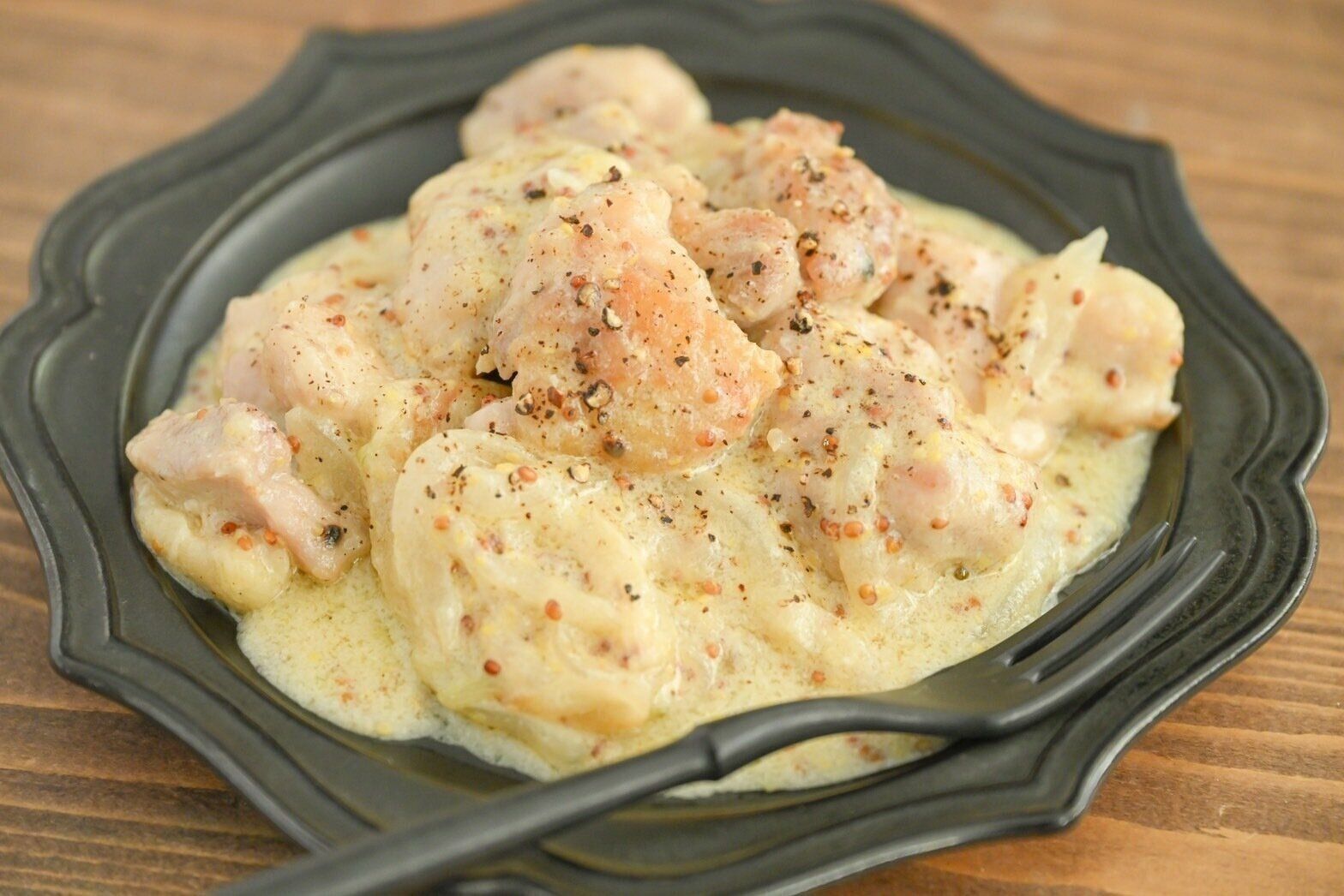 チキンの粒マスタード煮込み