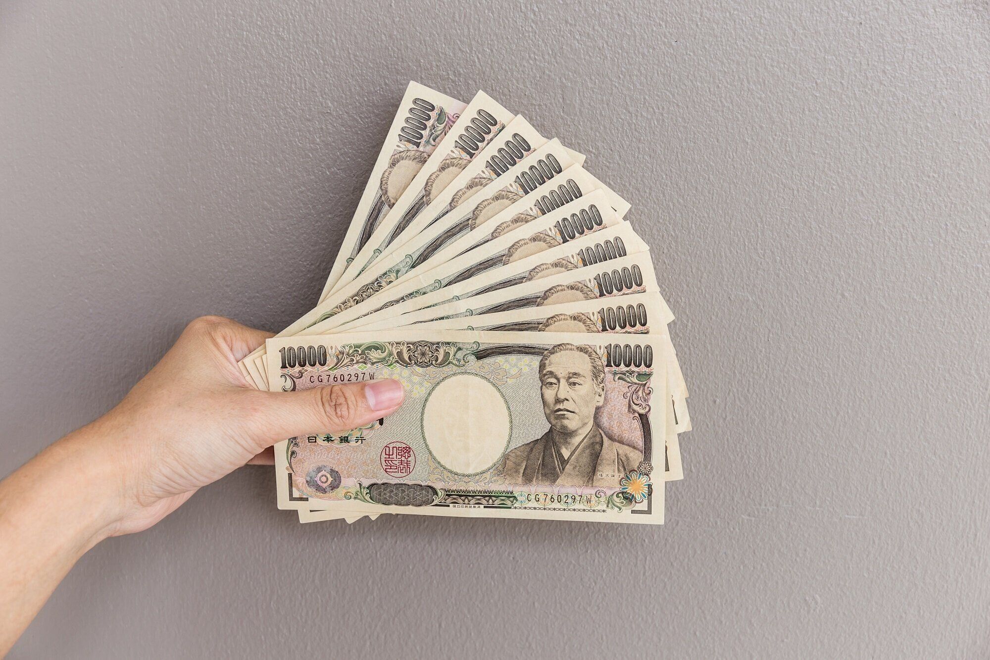 やめたら、いつの間にか1,000万円貯まっていたこと5選