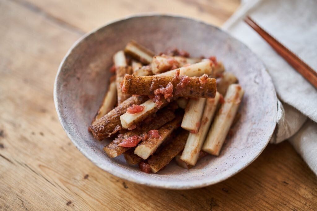 梅ごぼう(ごぼうの梅和え)