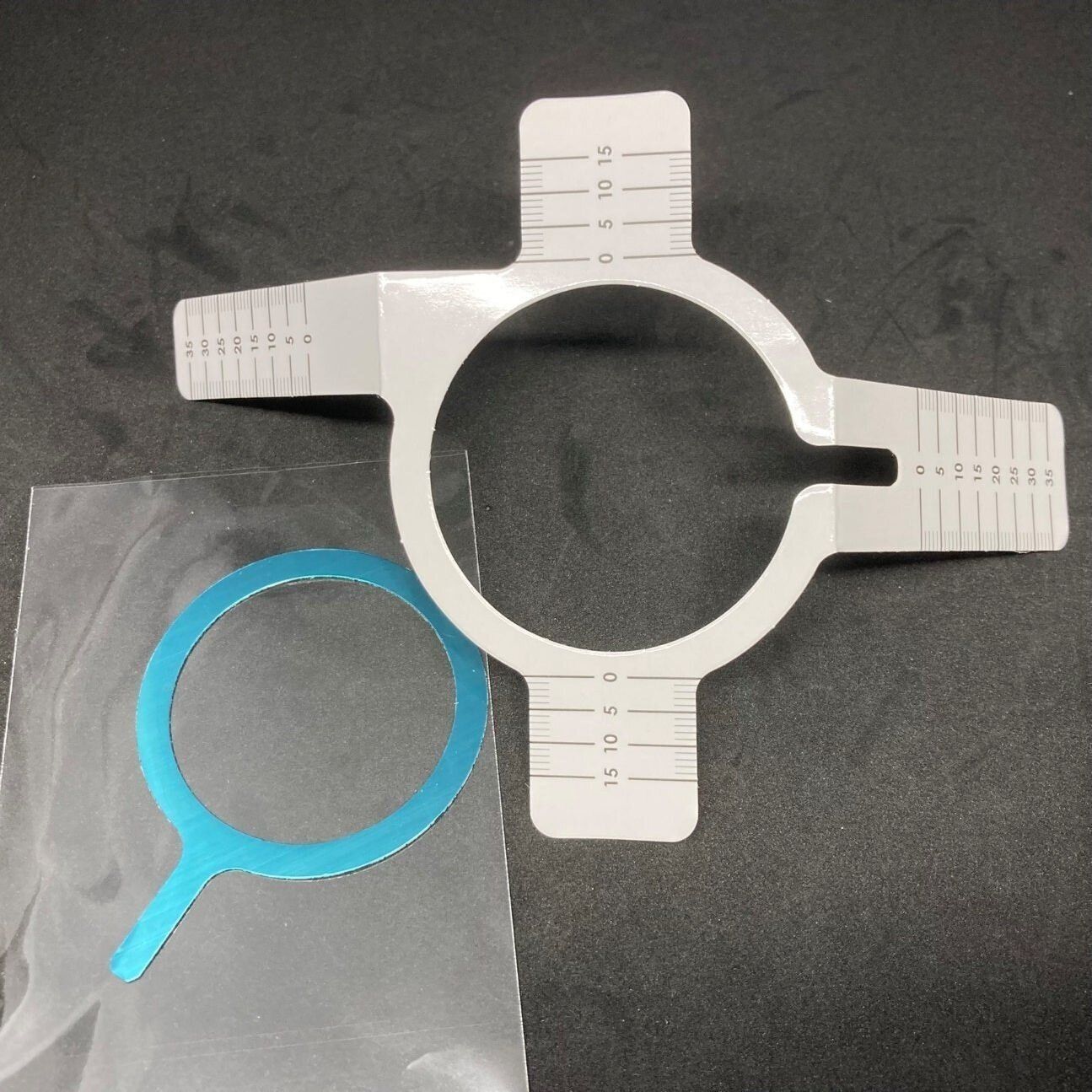 ダイソーすごすぎ！110円でめんどうなスマホ充電の悩みを一挙解決できちゃった