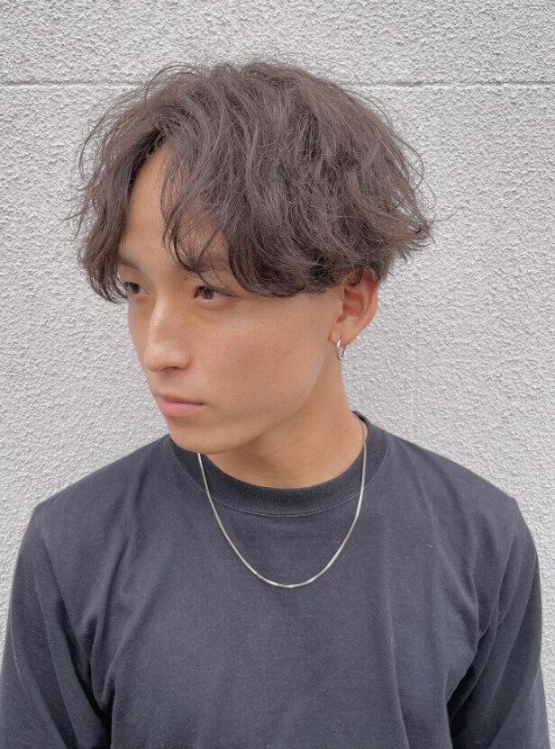 メンズ髪型ツーブロック 22最新 さわやかでスーツにも似合う 耳まわりスッキリおしゃれなヘアカタログ サンキュ