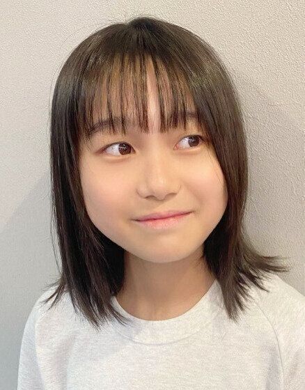 キレイな前髪が思いのまま！ナチュラルロングボブ