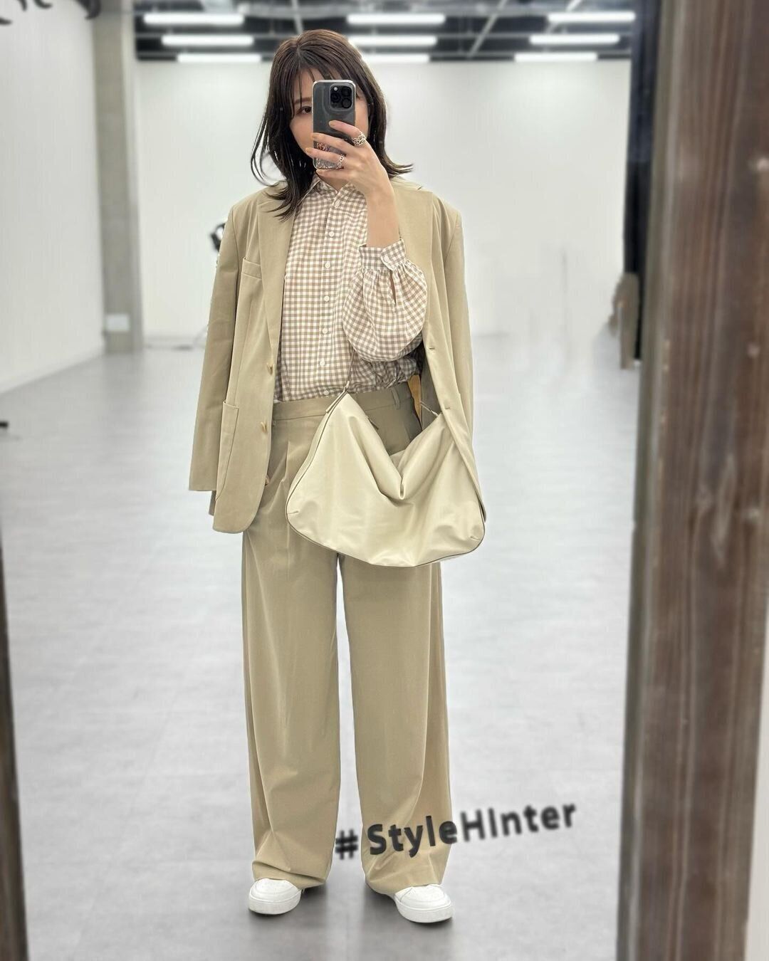 ユニクロ】人気のジャケット知ってる？オシャレ見えする