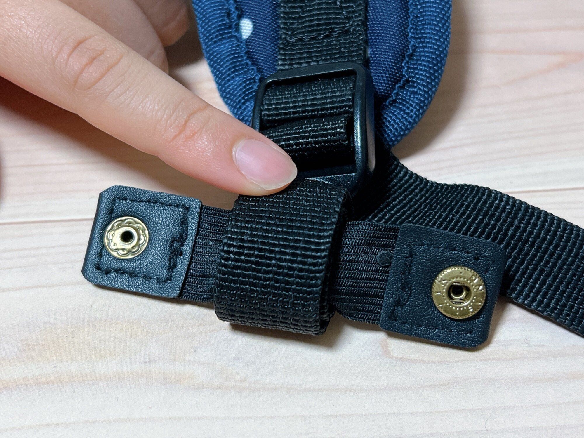 【セリア】リュックを使っているとき、微妙にイライラする悩みを一発解決してくれるアイテムが優秀すぎ！