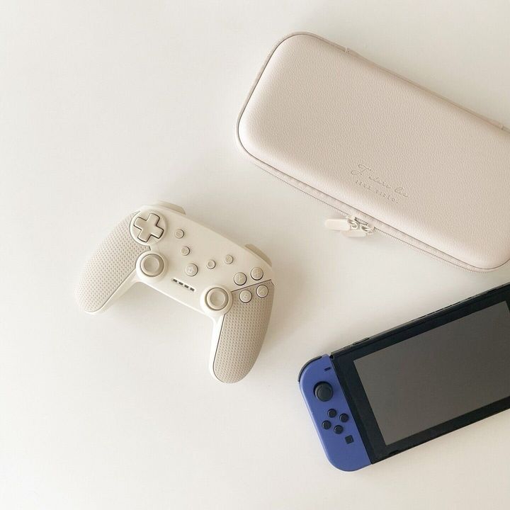 おしゃれに決まる!「ワイヤレスゲームコントローラー」