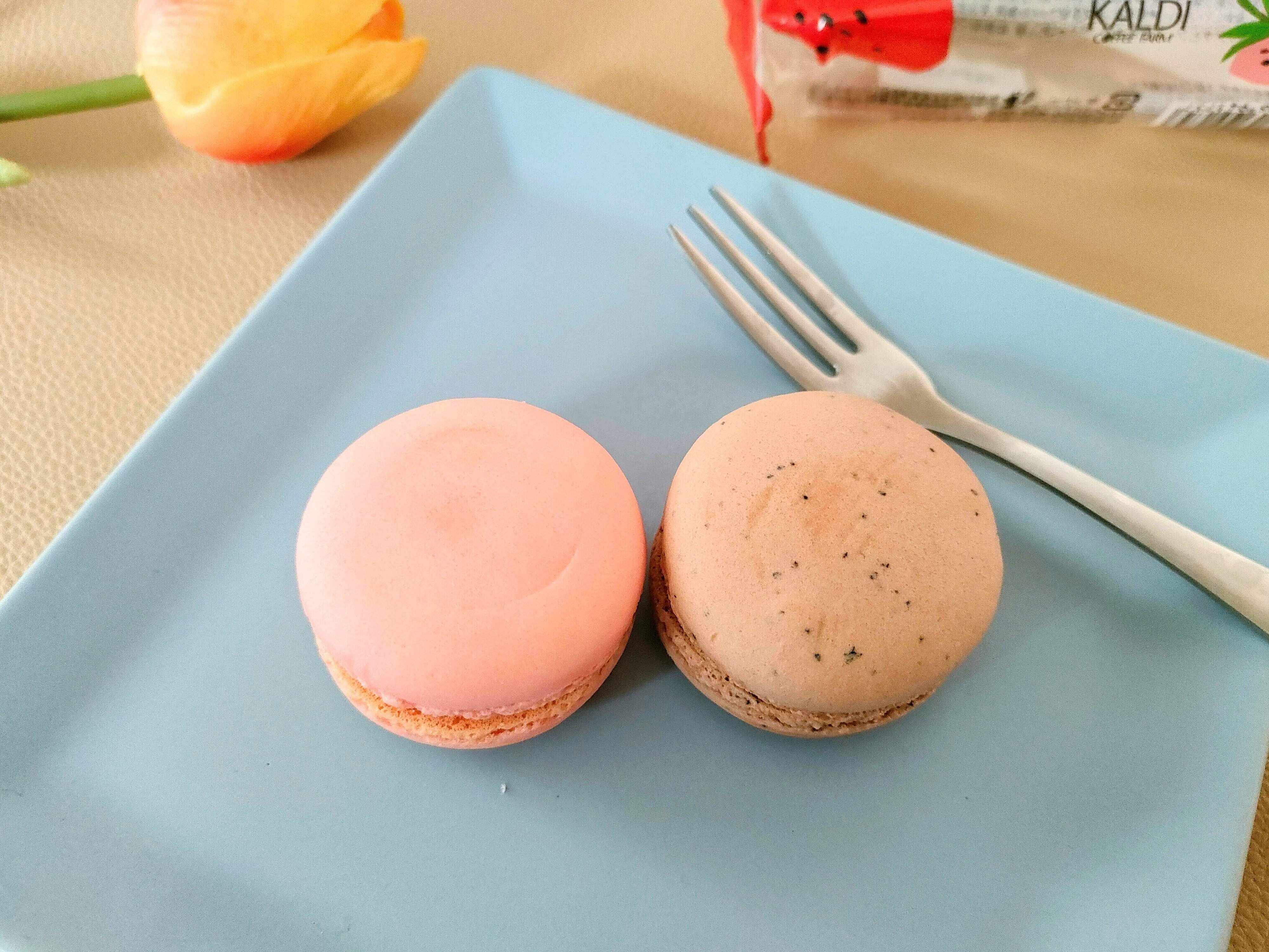 ストロベリーマカロン