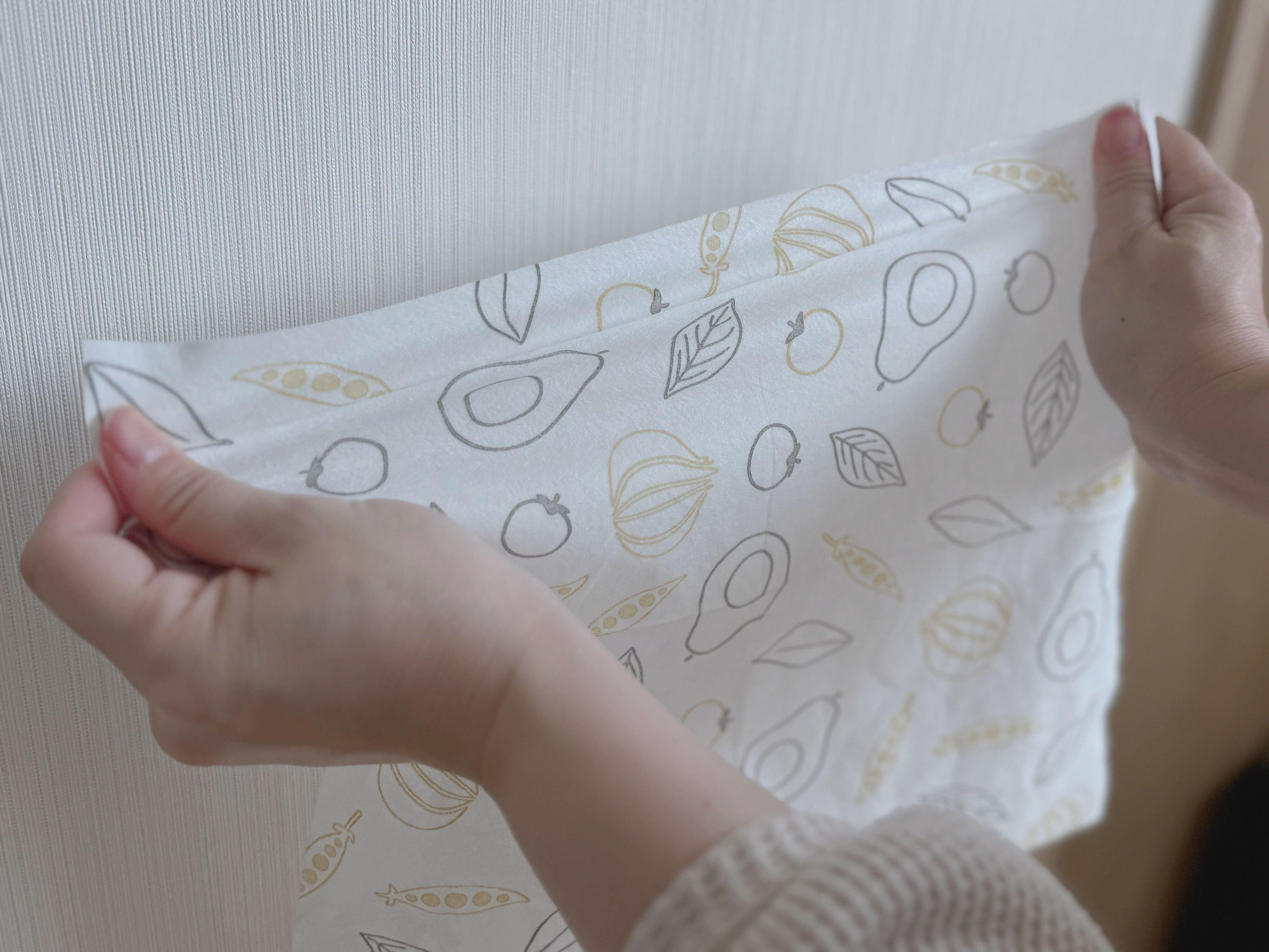 手の色が透けにくいほど厚手！