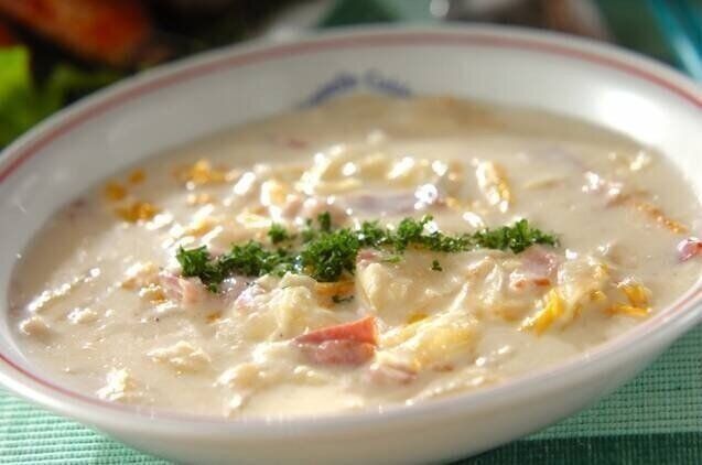 ベーコン入りとろーりあたたか白菜のクリーム煮