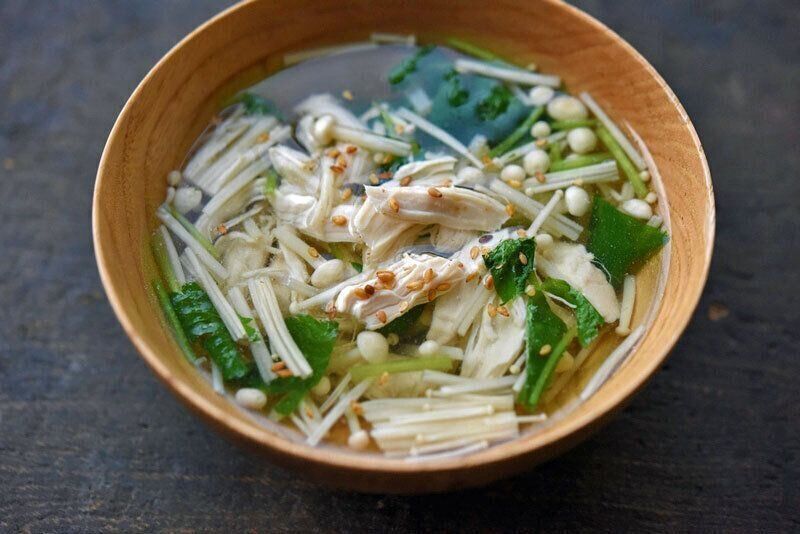 ゆで汁を活用！鶏ささみのスープ
