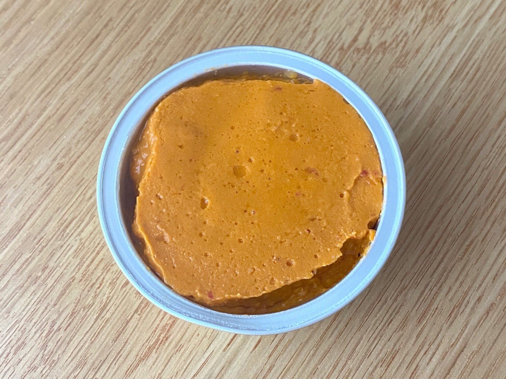 ズヴェルゲンヴィーゼ「有機ヴィーガンスプレッドサンドライトマト」