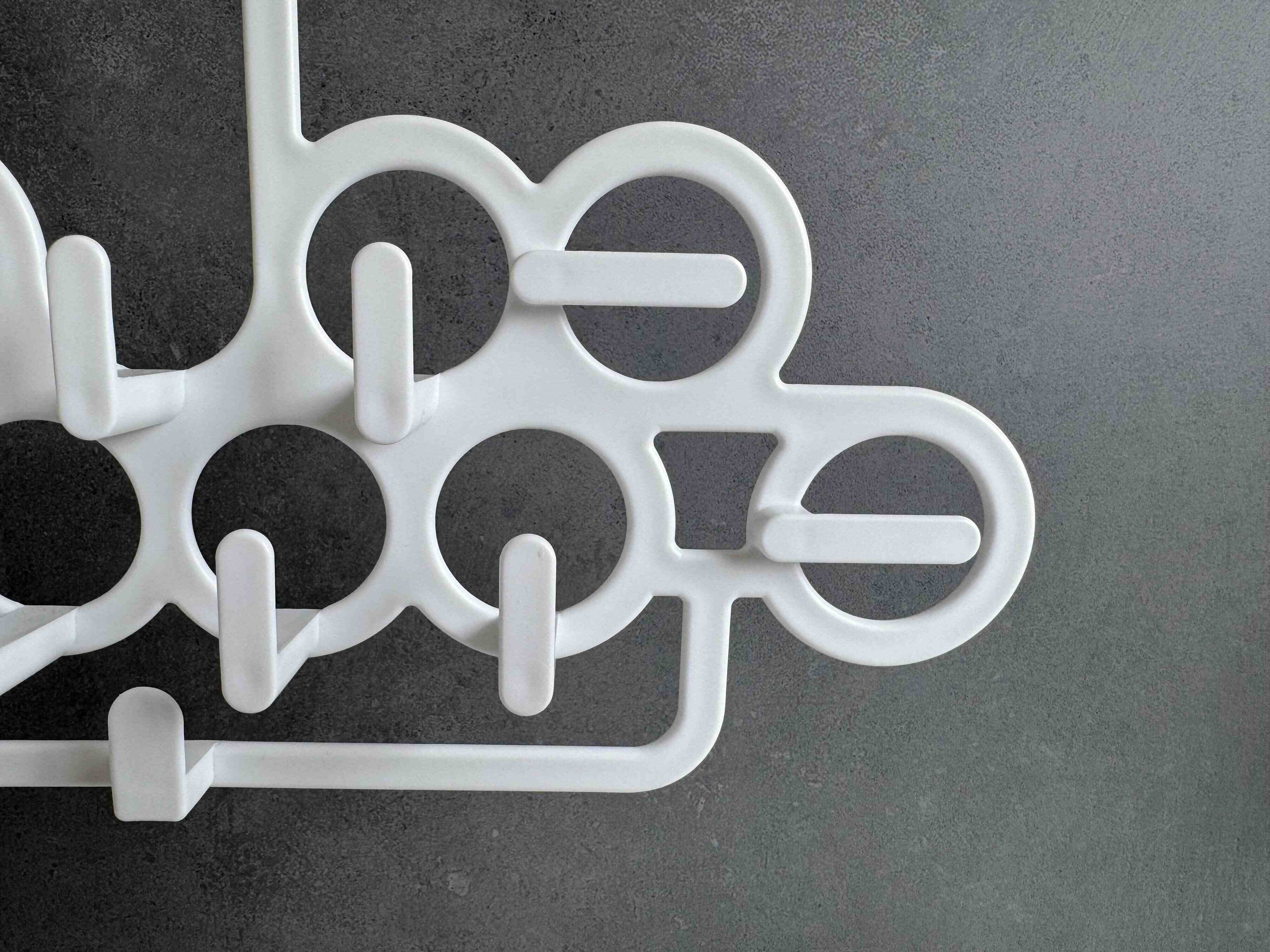 「超便利！」「買って損なし！」セリアのアイデア収納用品が便利すぎて手放せない